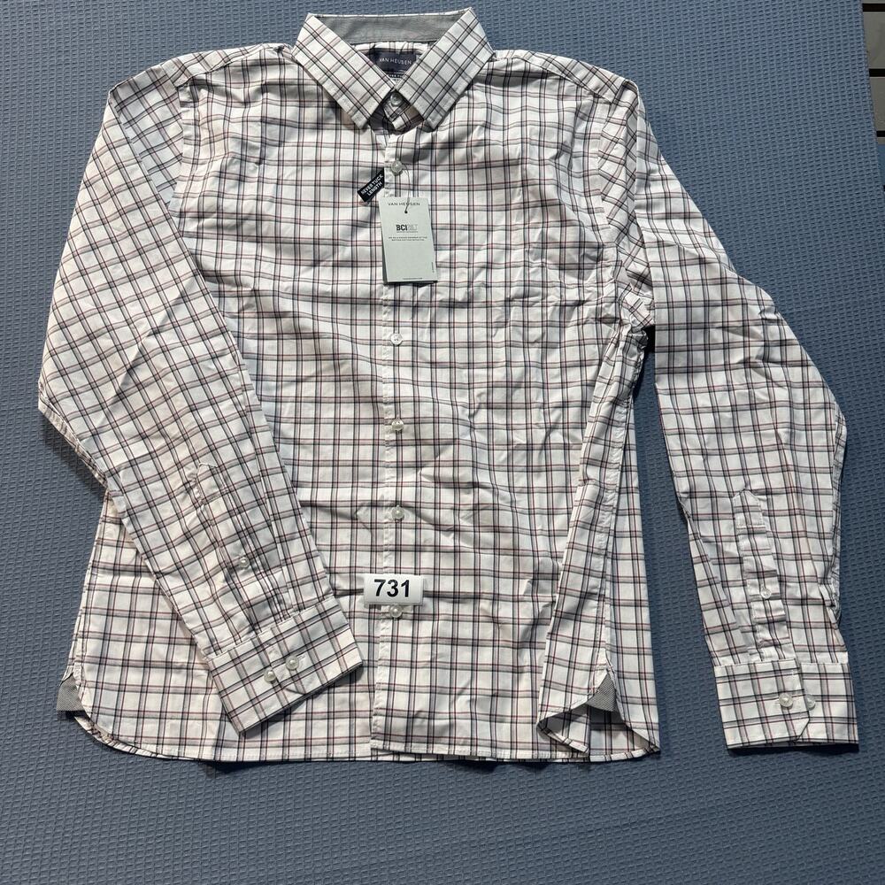 Van Heusen Men's Regular‎ Fit Button Down Collar Dress Shirt Sz L Brand New